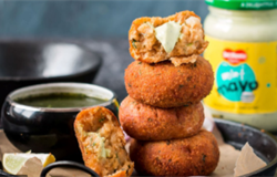 Mint Mayonnaise Stuffed Potato Cutlets Recipe (2020)